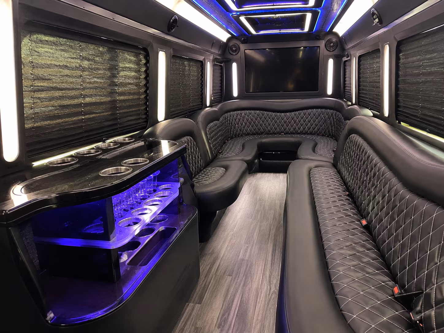 Encinitas Homecoming & Prom Party Bus Rentals