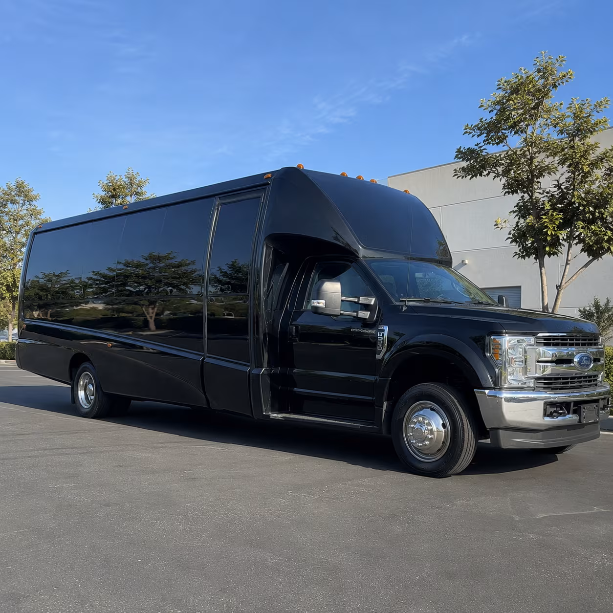 Escondido Winery Tour & Pub Crawl Transportation pickup coordination